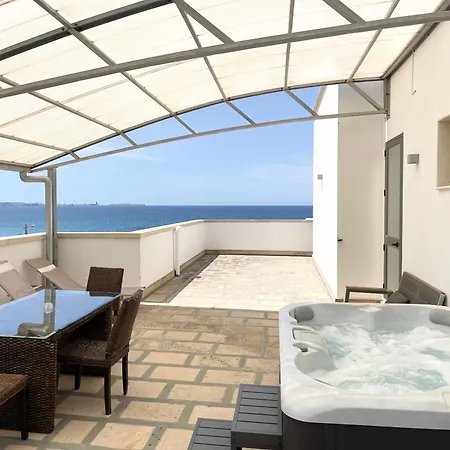 Apartment Le Conchiglie 1 By Ferrocino Lido Conchiglia