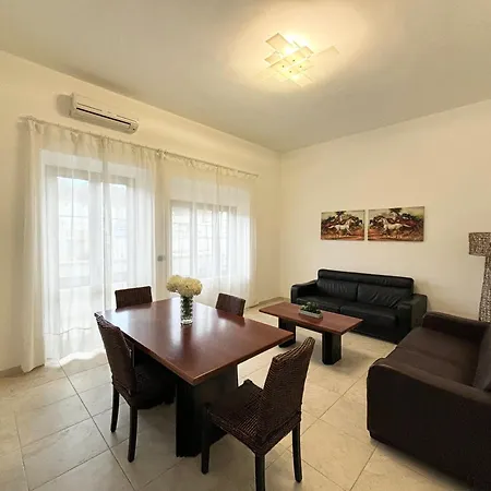 Le Conchiglie 1 By Ferrocino Apartment *