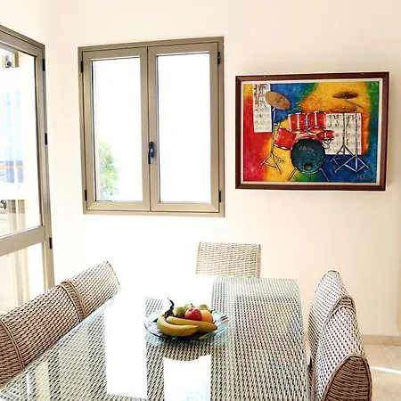 Apartment Le Conchiglie 1 By Ferrocino Lido Conchiglia